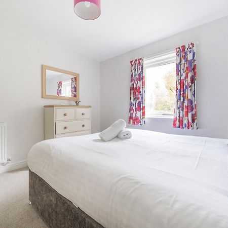 Yew - Woodland Cottages Bowness-on-Windermere Eksteriør bilde
