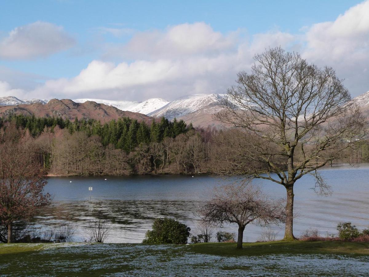 Yew - Woodland Cottages Bowness-on-Windermere Eksteriør bilde