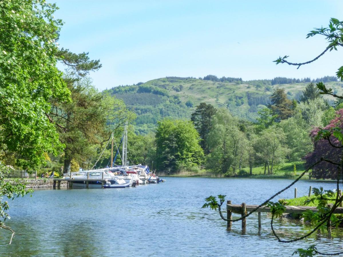 Yew - Woodland Cottages Bowness-on-Windermere Eksteriør bilde