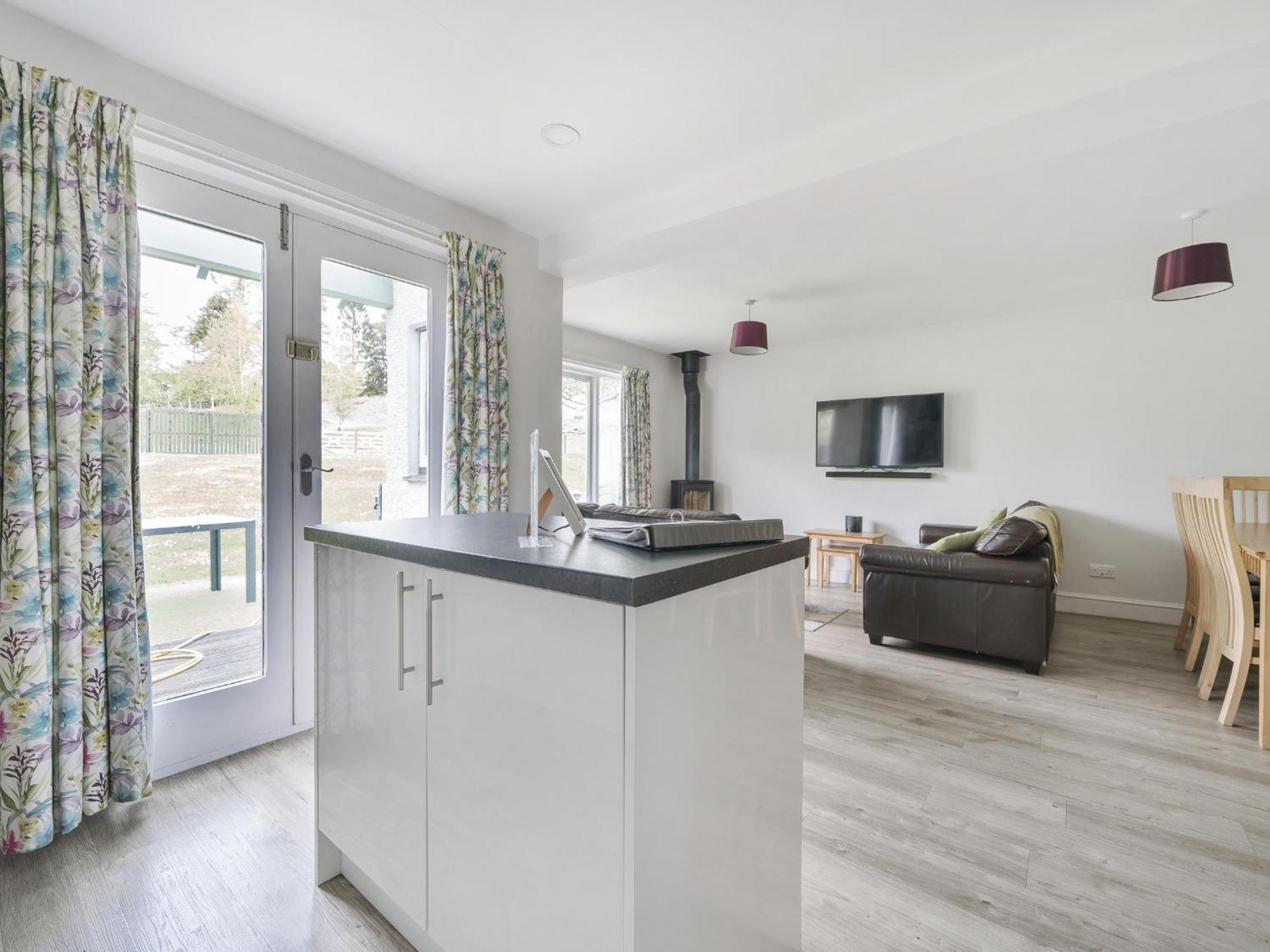 Yew - Woodland Cottages Bowness-on-Windermere Eksteriør bilde
