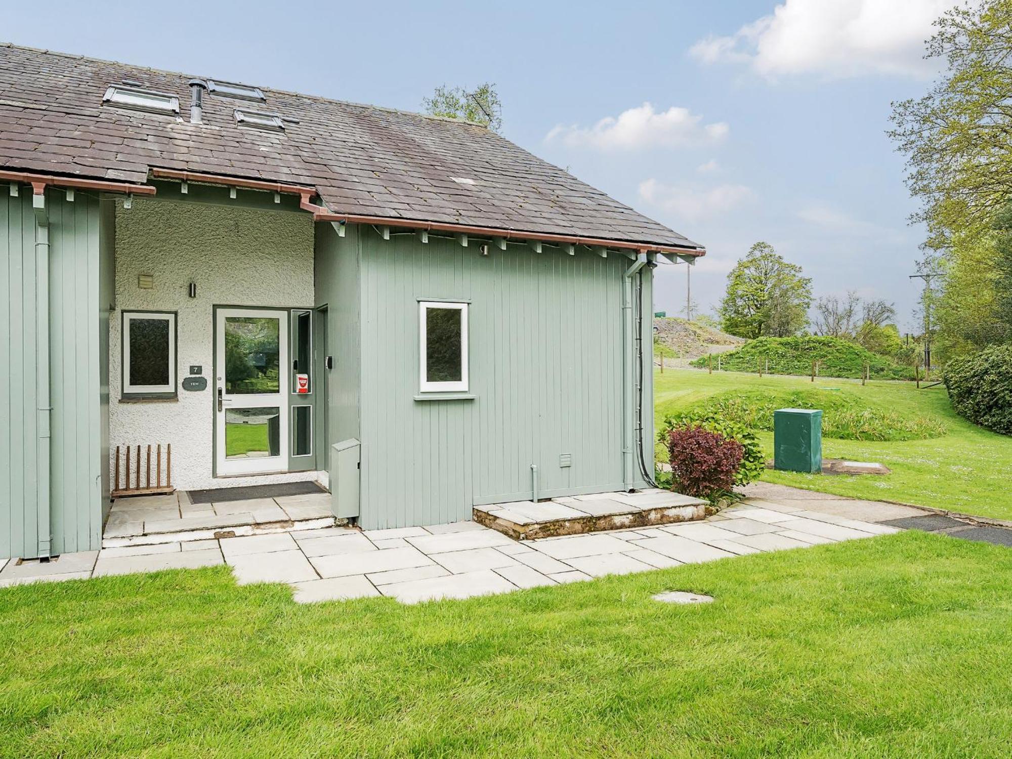 Yew - Woodland Cottages Bowness-on-Windermere Eksteriør bilde